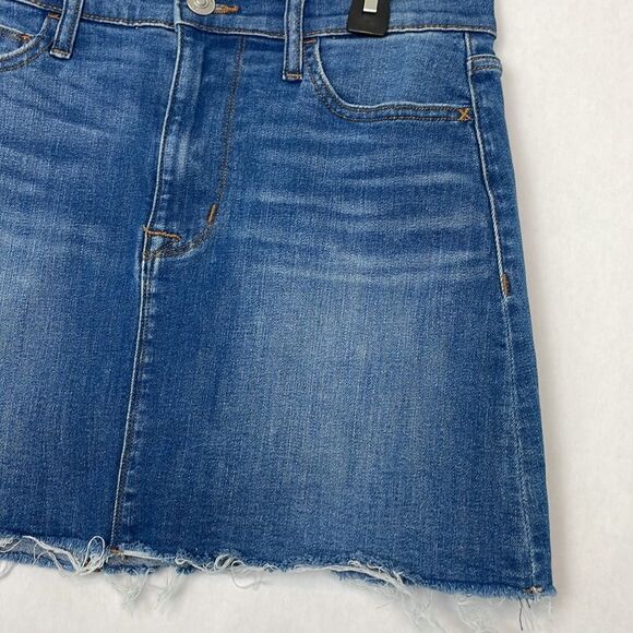 Hudson Vivid Blue Denim/Jean Mini Skirt. Size 26. - Picture 6 of 15